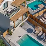 Cameo Luxury Villas